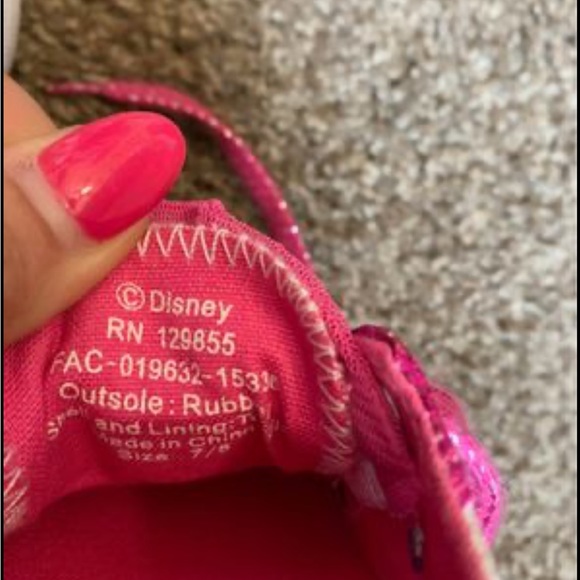 Girls Disney Shoes!! Bought at Magic Kingdom! - Picture 2 of 5